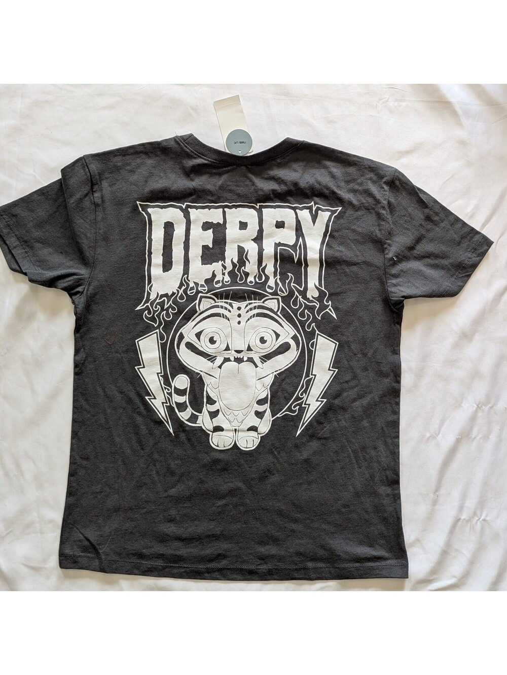KPop Demon Hunters Derpy Tiger Graphic T Shirt Large L Charcoal Grey Netflix NWT - Picture 3 of 6